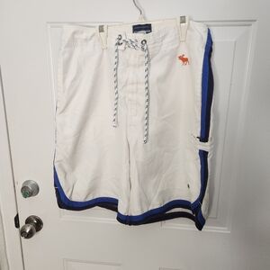 Abercrombie & Fitch Men's Swim Trunks ‎ Size 34 Medium